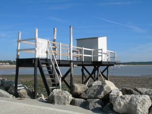 cabane de plage près camping Royan